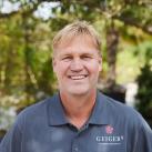 MItarbeiter in Geiger's Pflanzenmarkt Hayder Khazeem